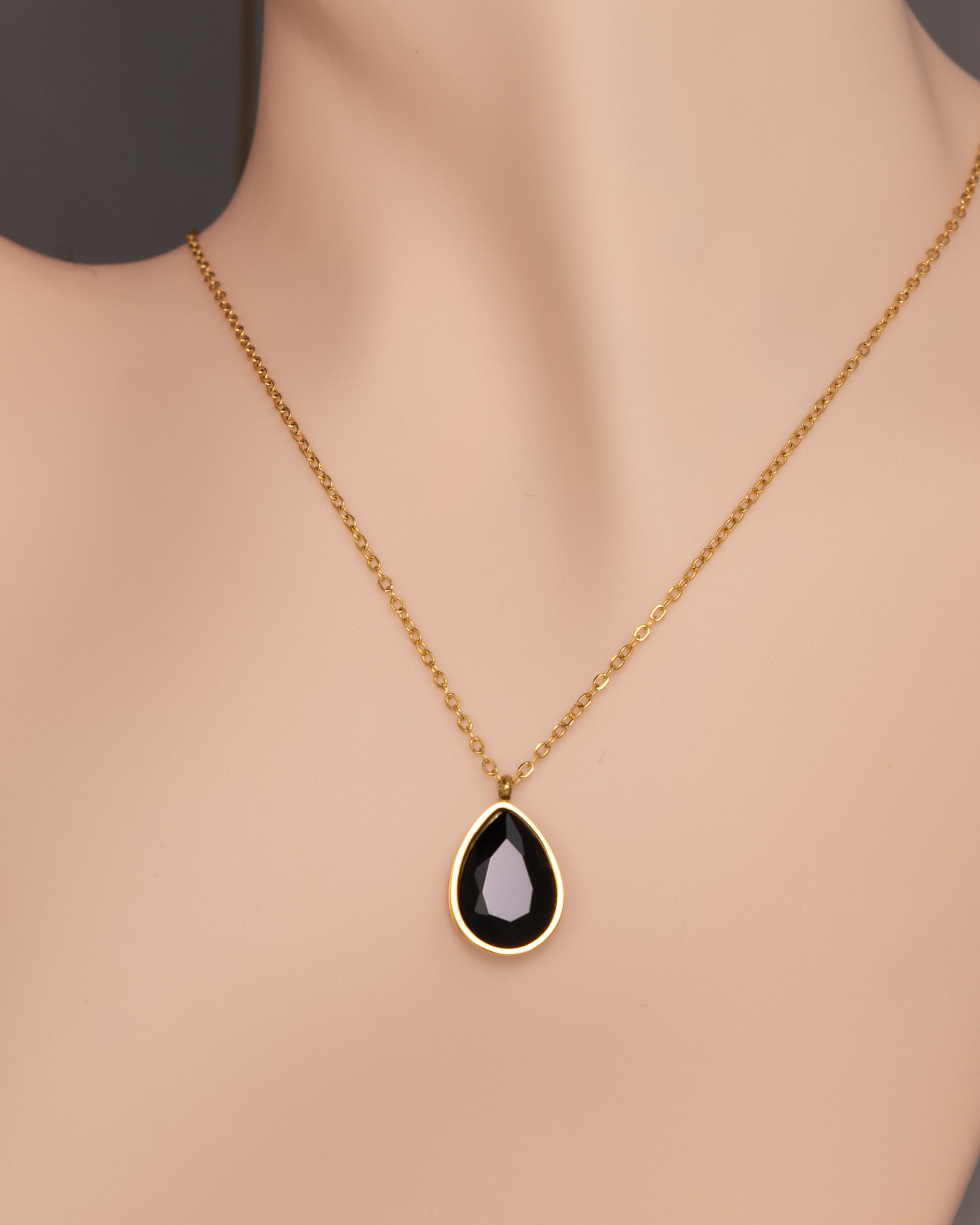 Radiant Teardrop Gem Halskette-S - Glanzor