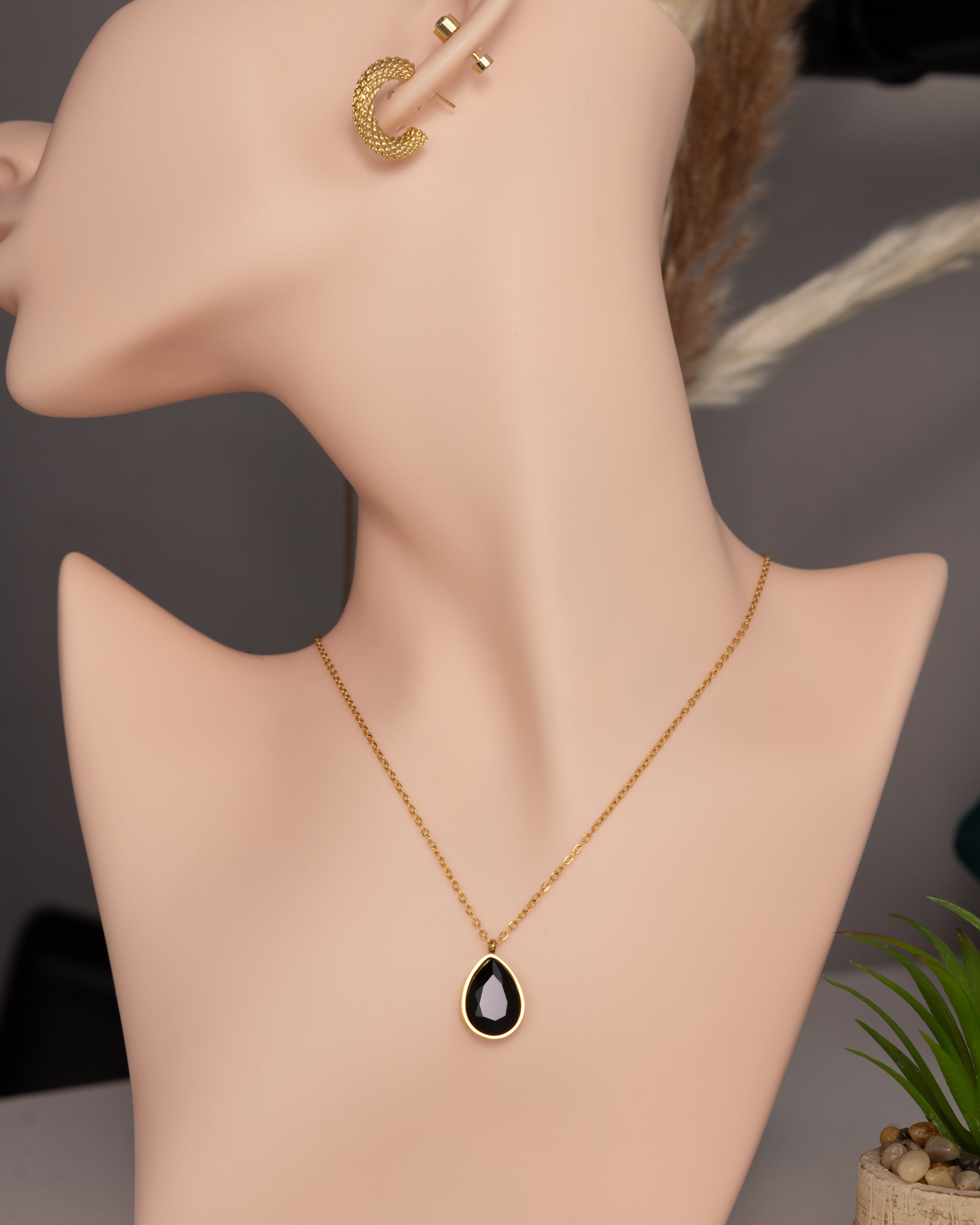 Radiant Teardrop Gem-Halskette - Glanzor