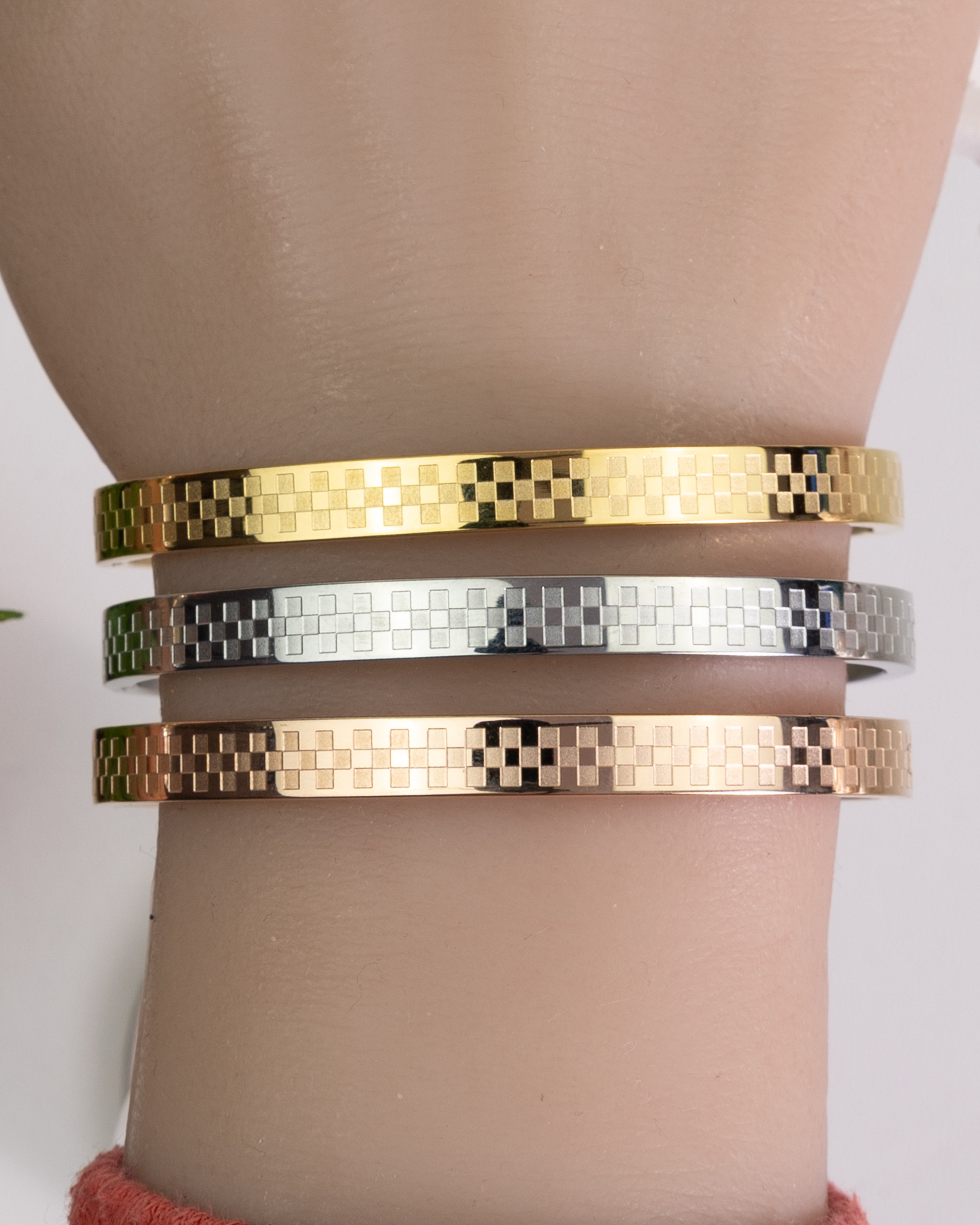 AXRA-Quadrate Armband-Kollektion