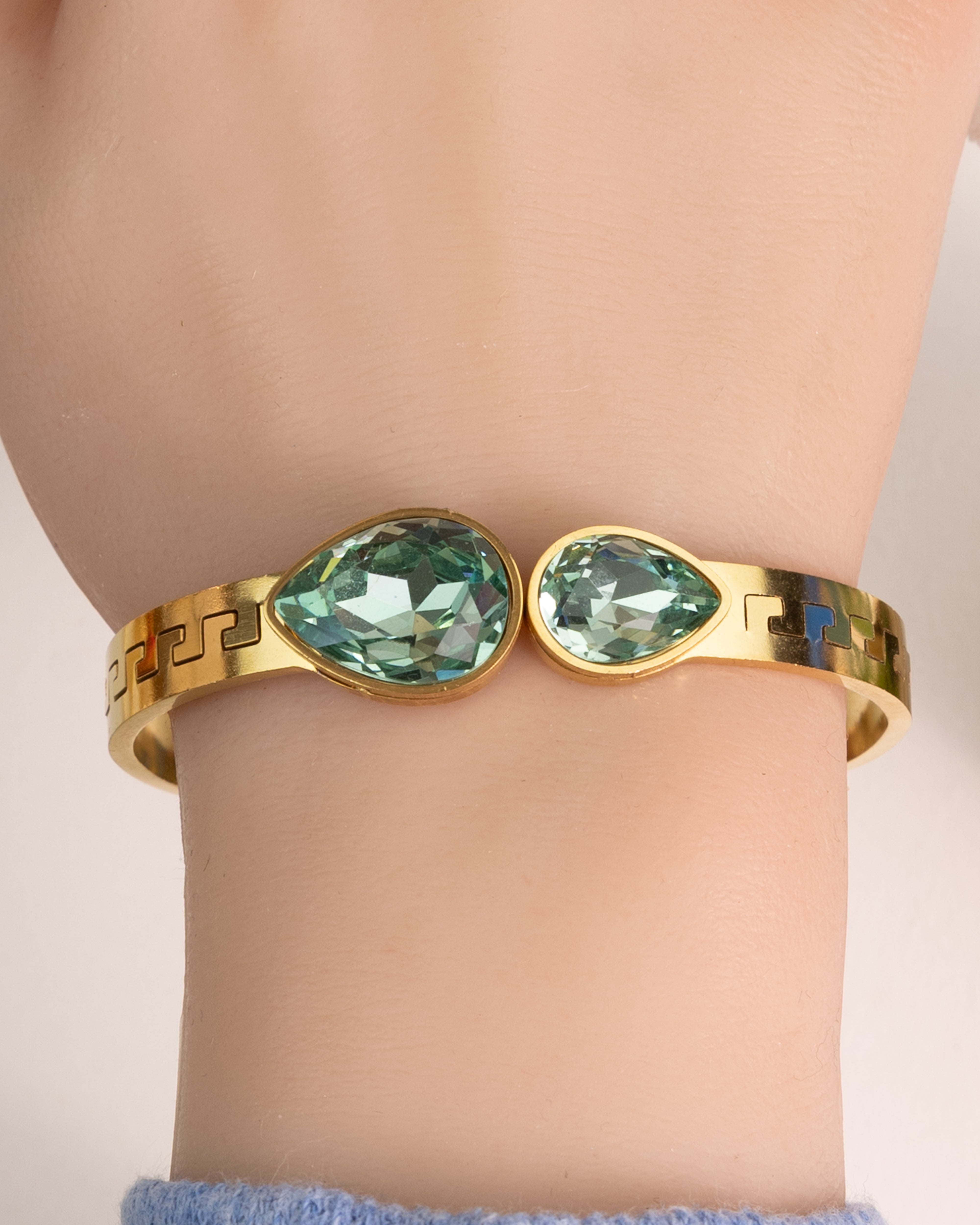 CARO-Regenbogen Armband