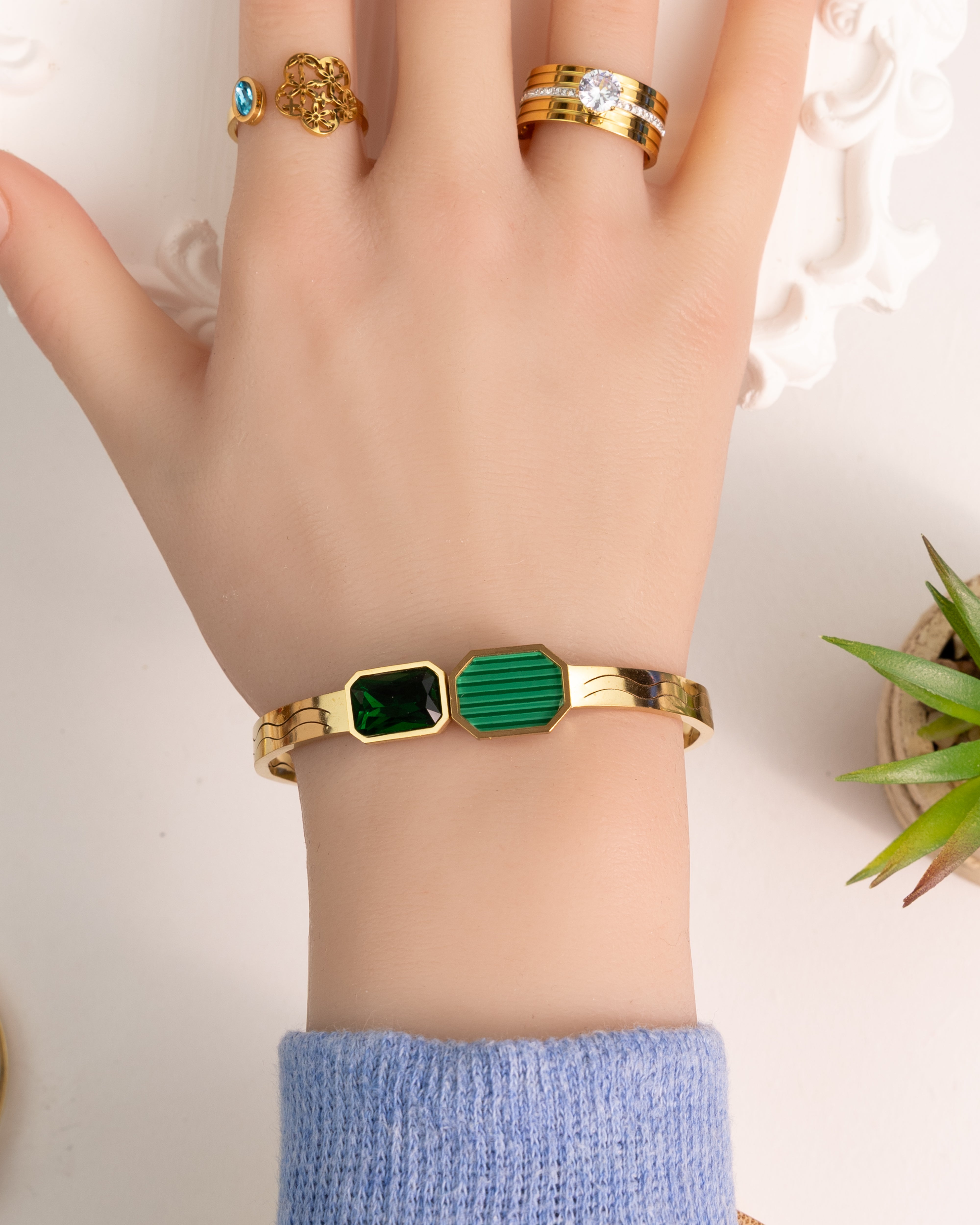 AWORA-Integration Armband