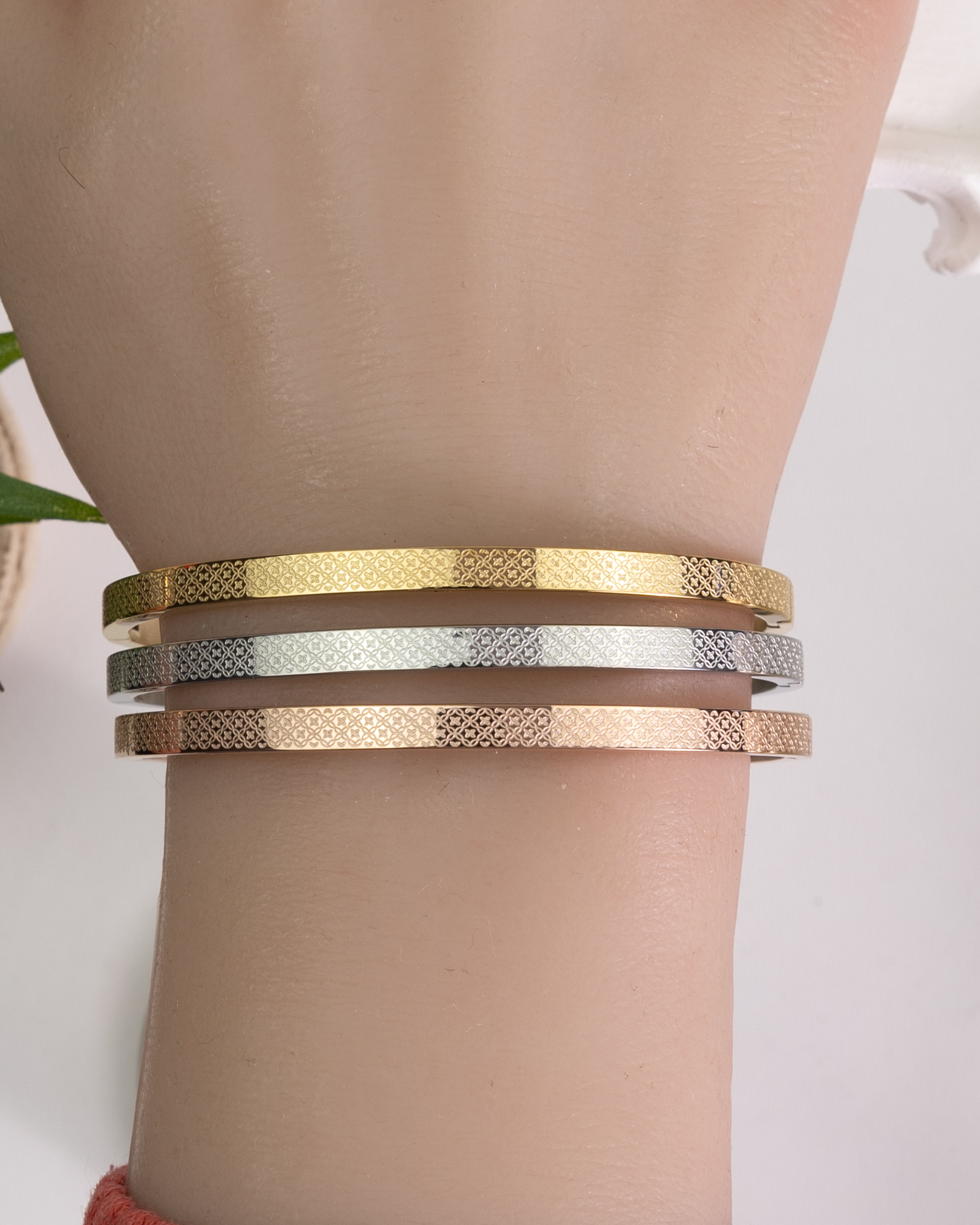 WARDA-Rosen Armband-Kollektion