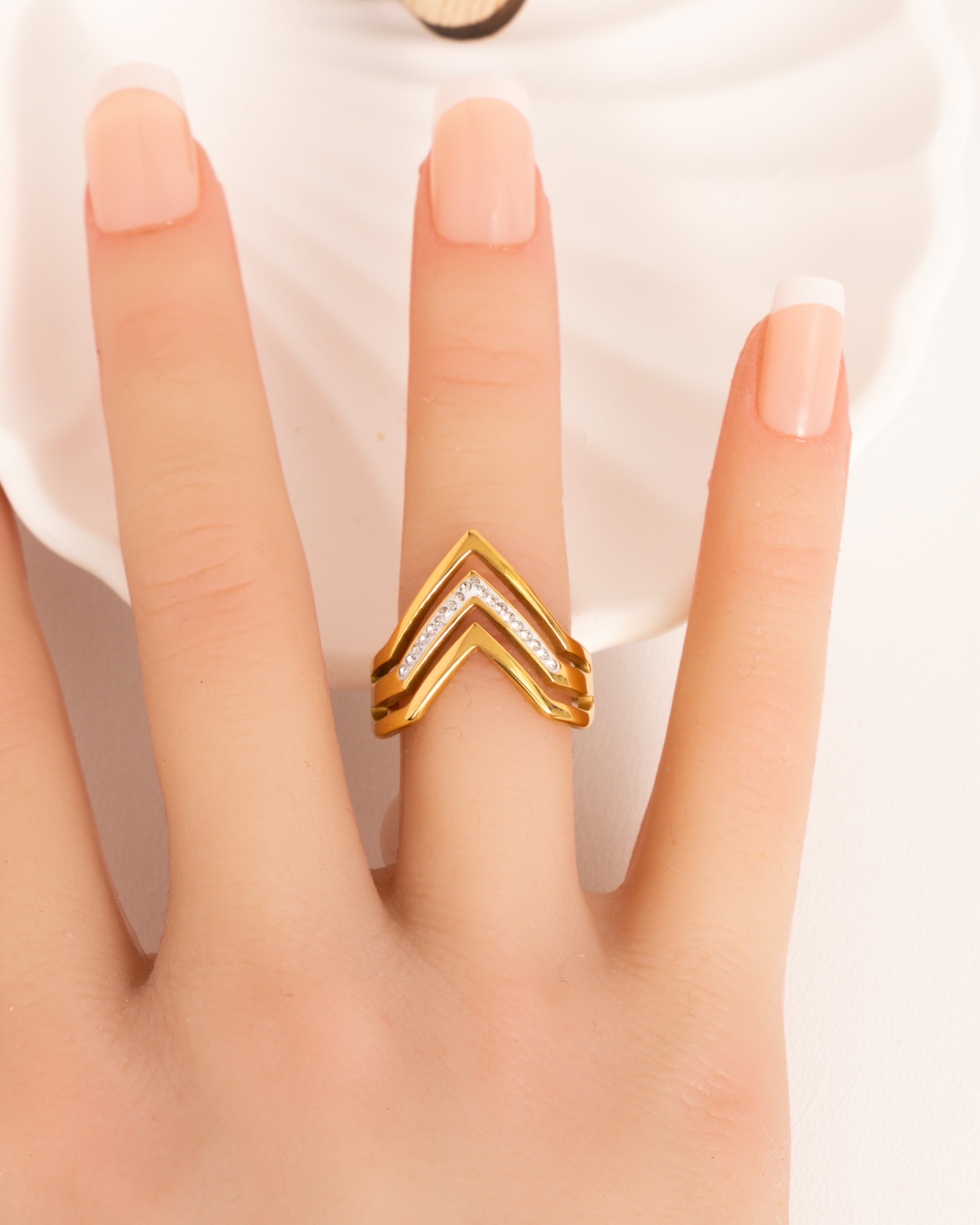 Vogue -Zirkon-Chevron-Ring - Glanzor