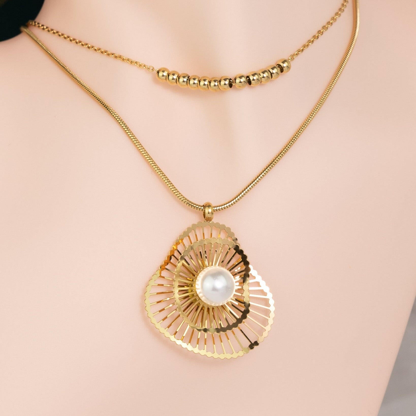 Golden Radiance Pearl Fan -Halskette - Glanzor
