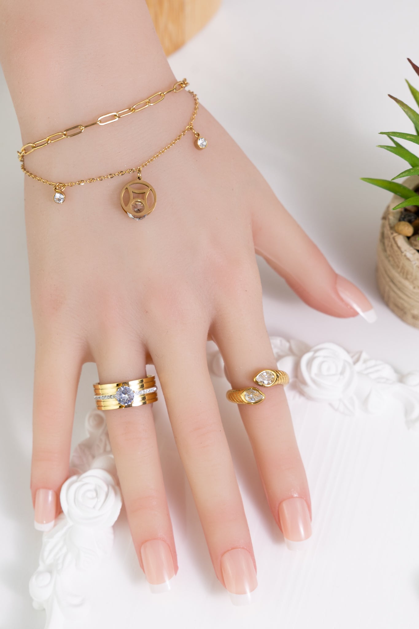 NONA-Elegante Stier-Armband: - Glanzor