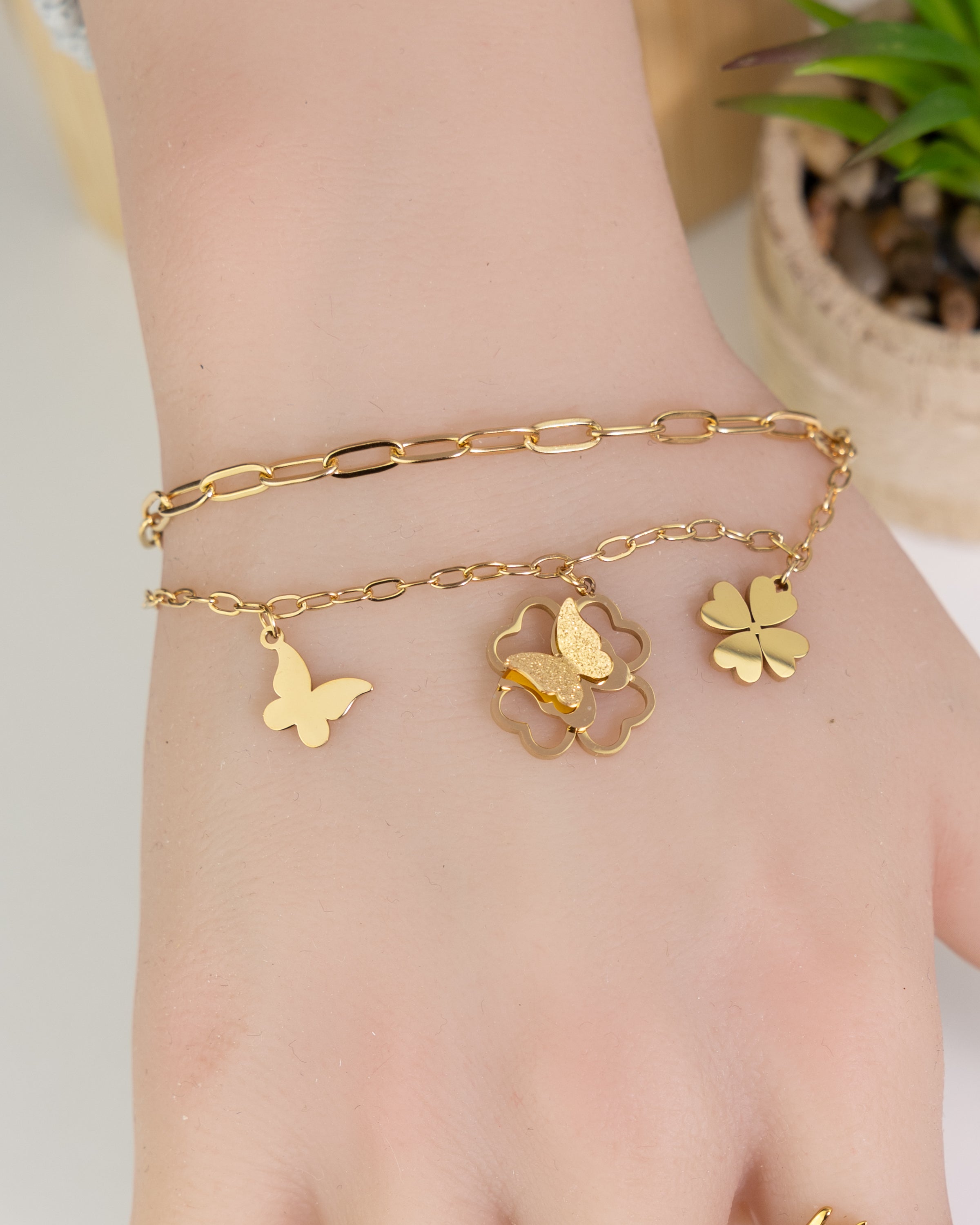 HONA-Butterfly Grace