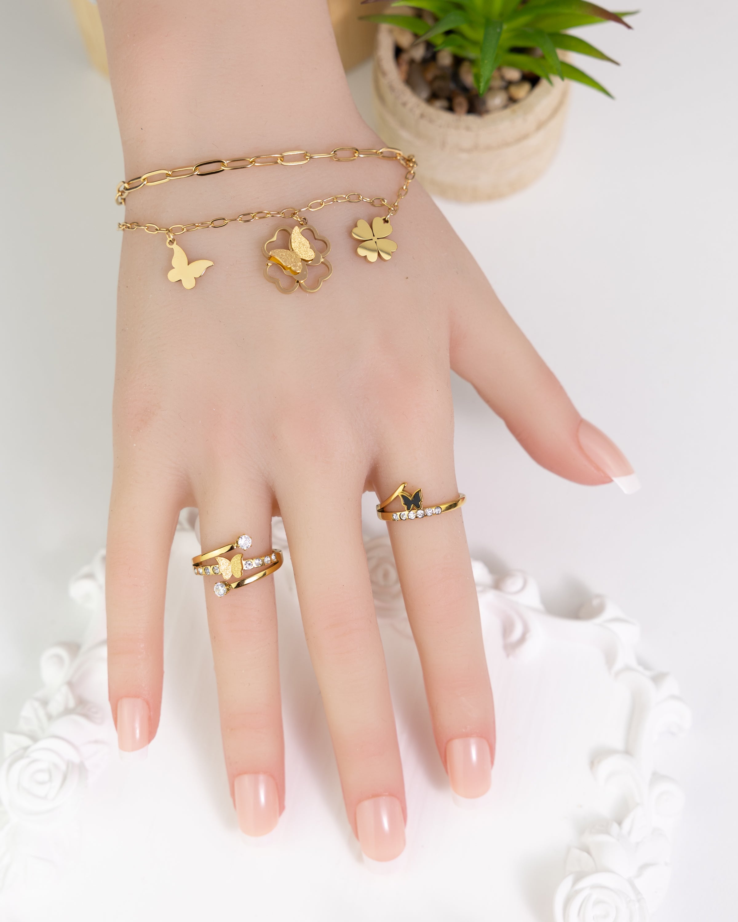 HONA-Butterfly Grace