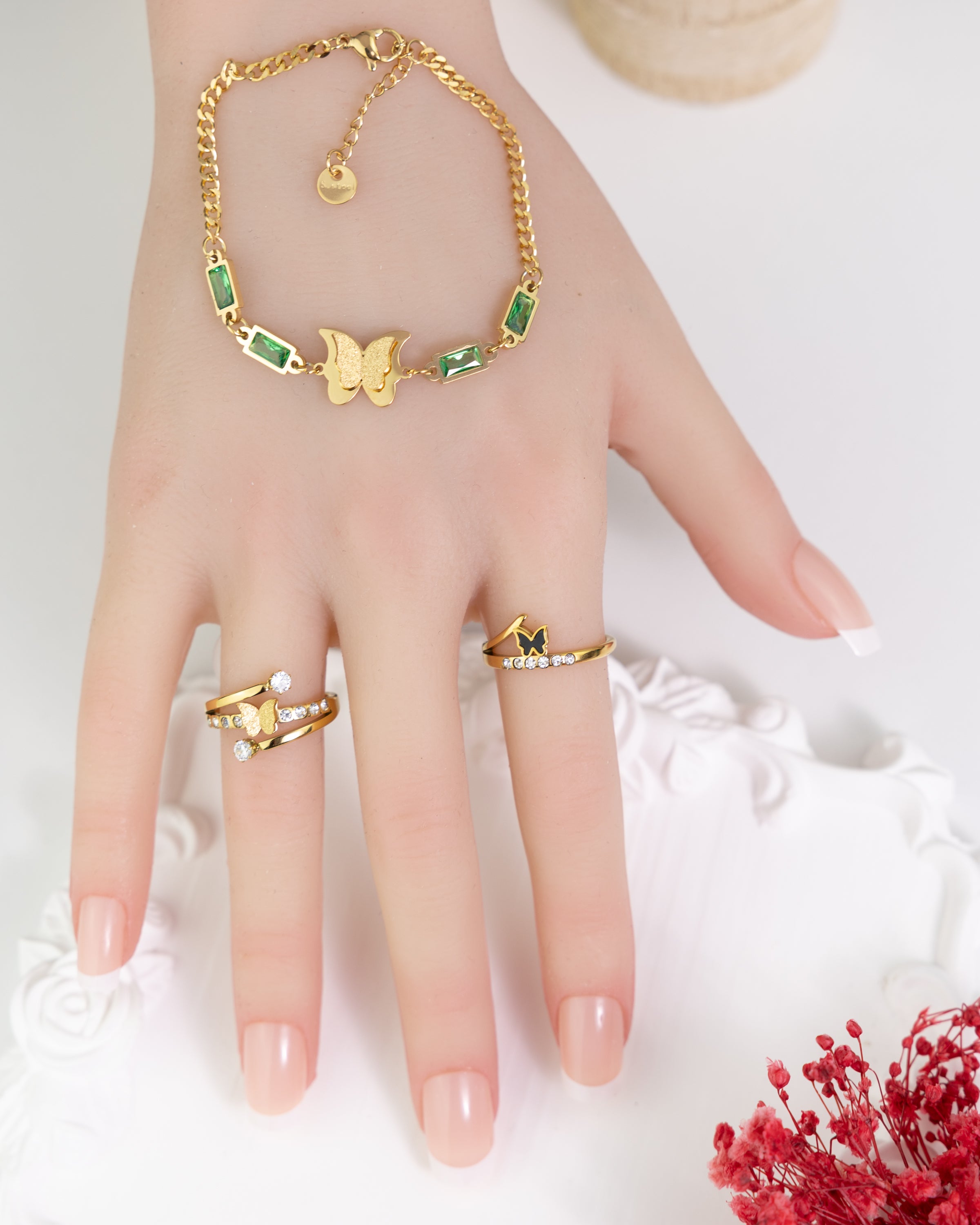 LOXE-Elegance Butterfly Bracelet