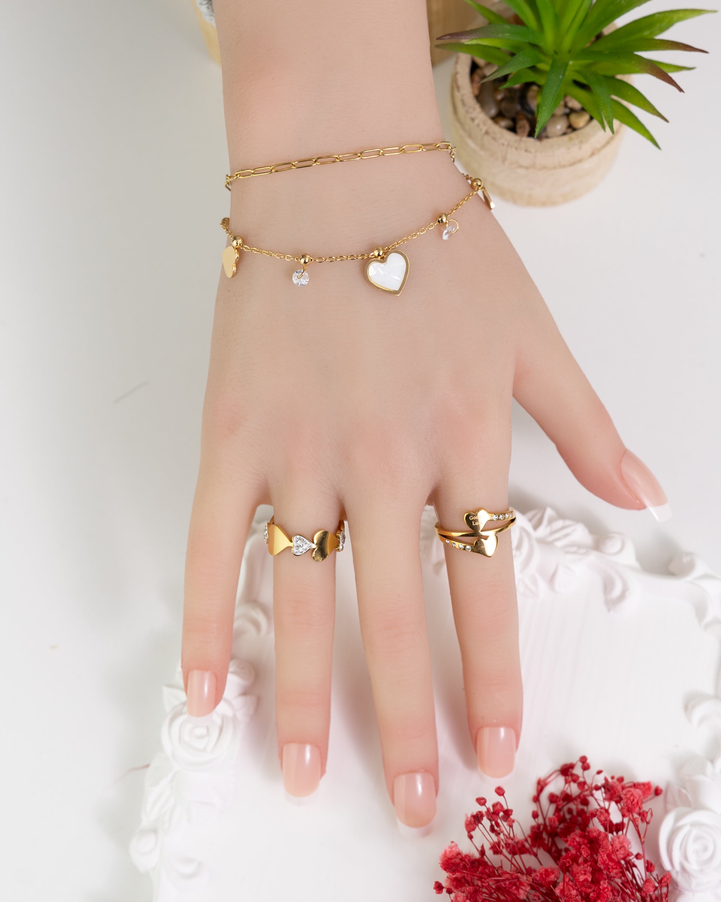 ZAZA-Love Heart Bracelet - Glanzor