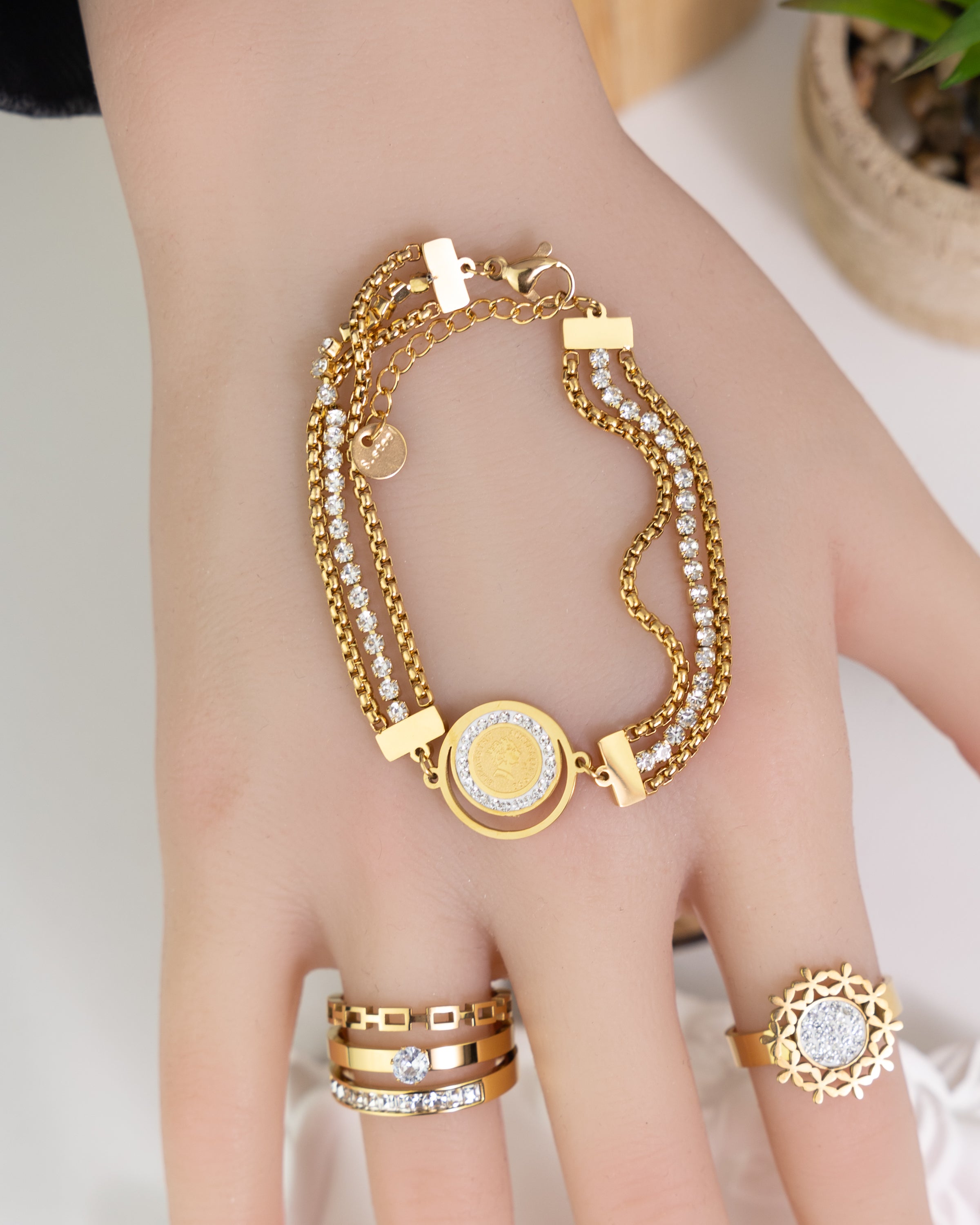 LIRA-Australian Queen Armband 👑 - Glanzor
