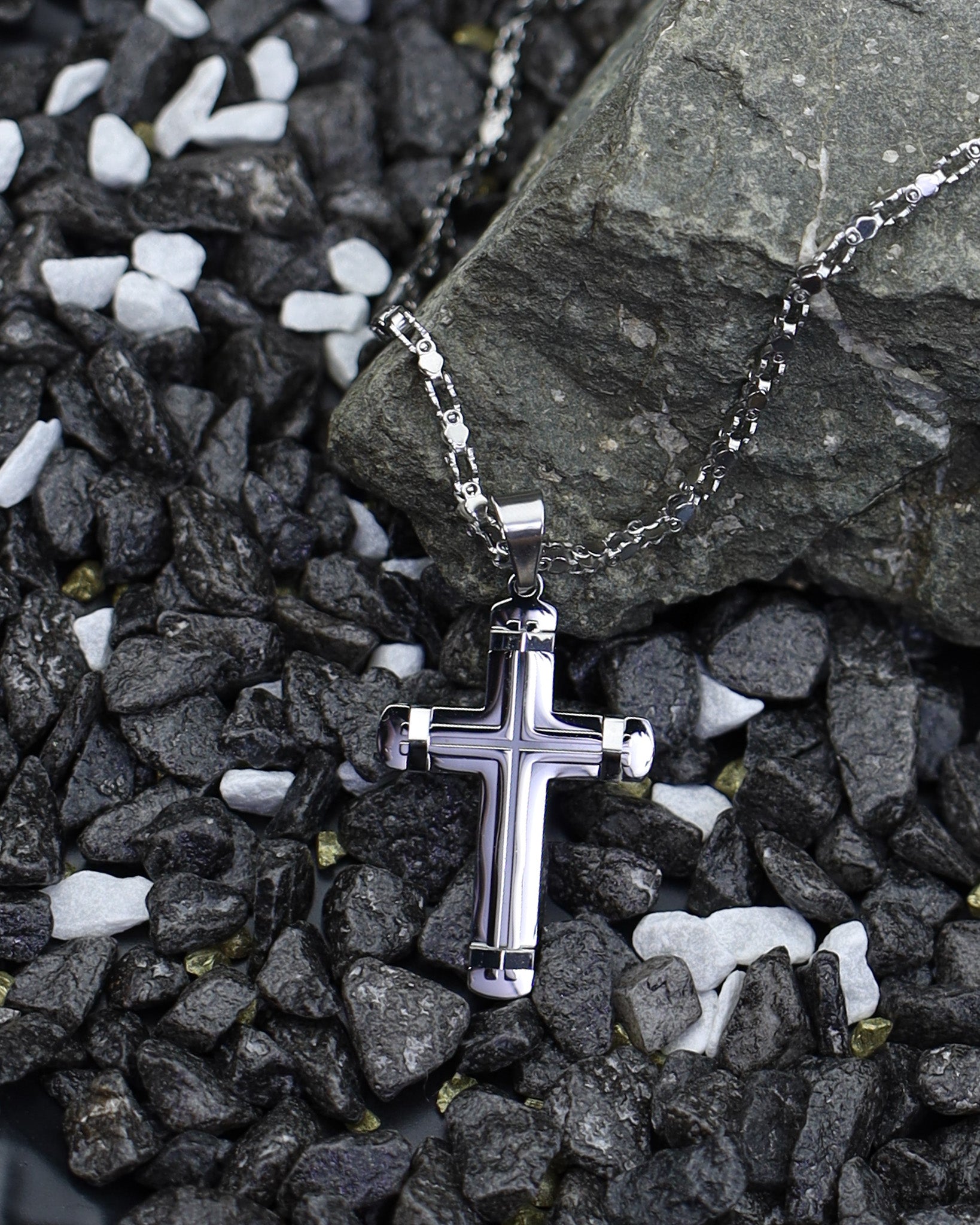 Duo Tone Cross