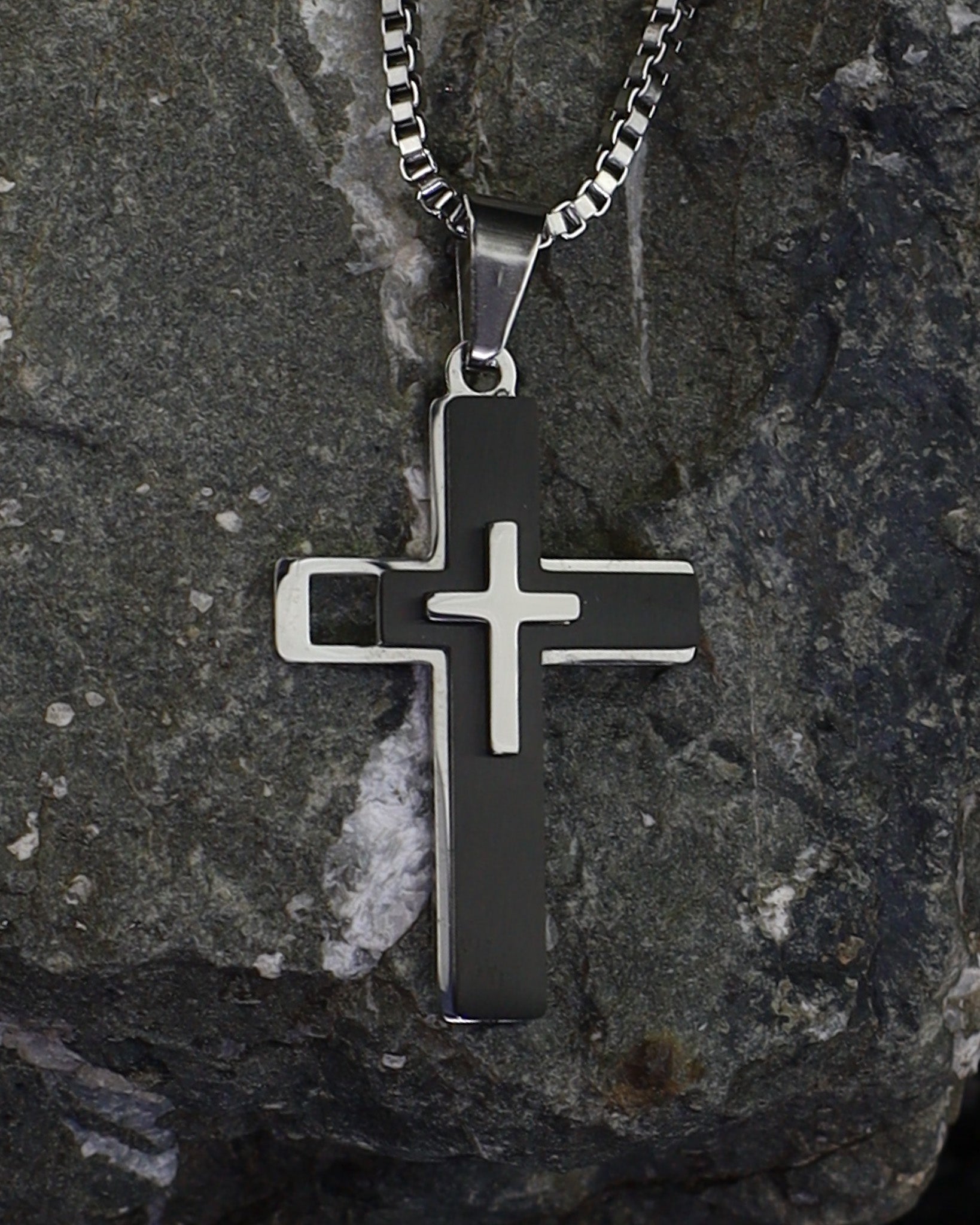 Valor Cross