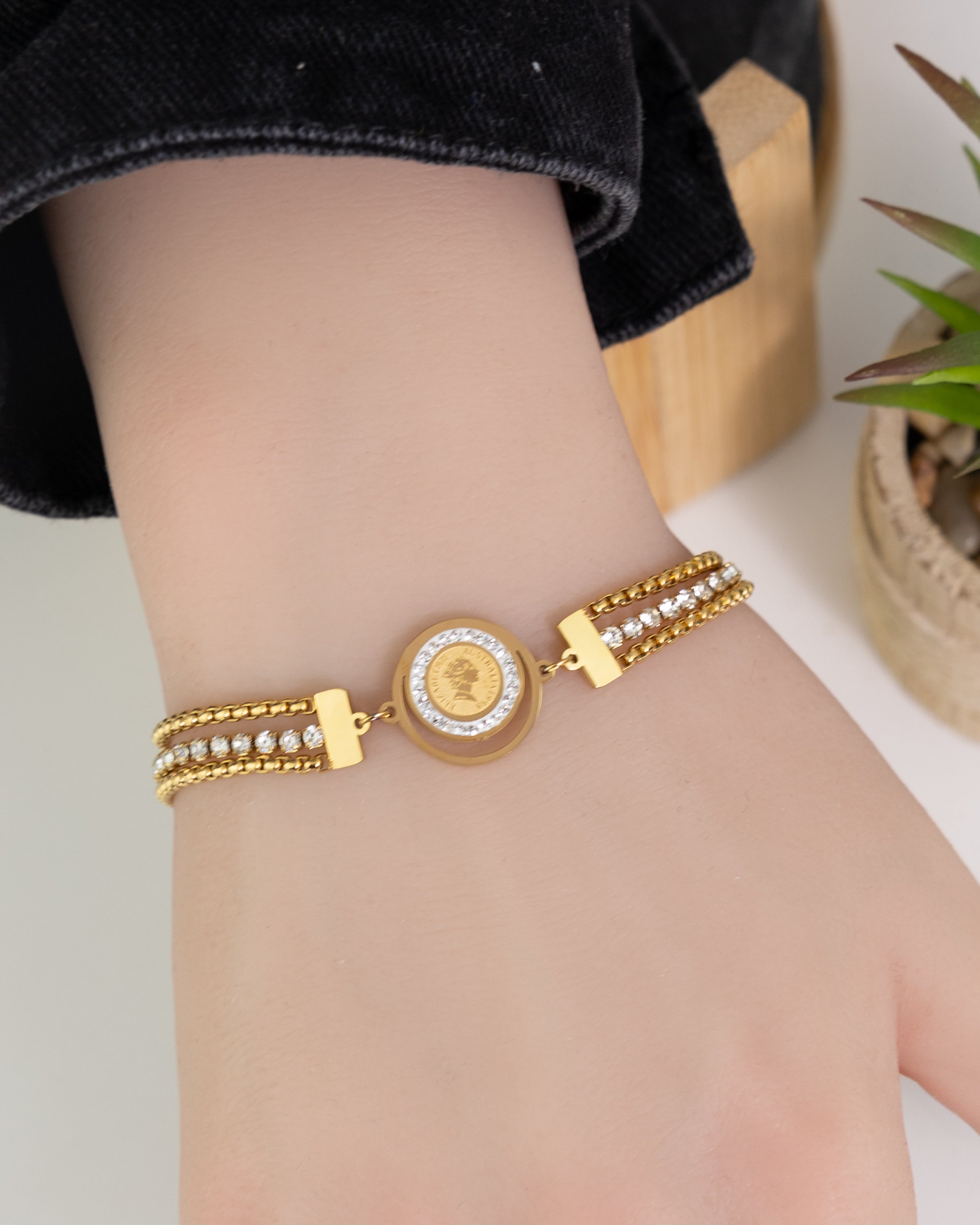 LIRA-Australian Queen Armband 👑 - Glanzor