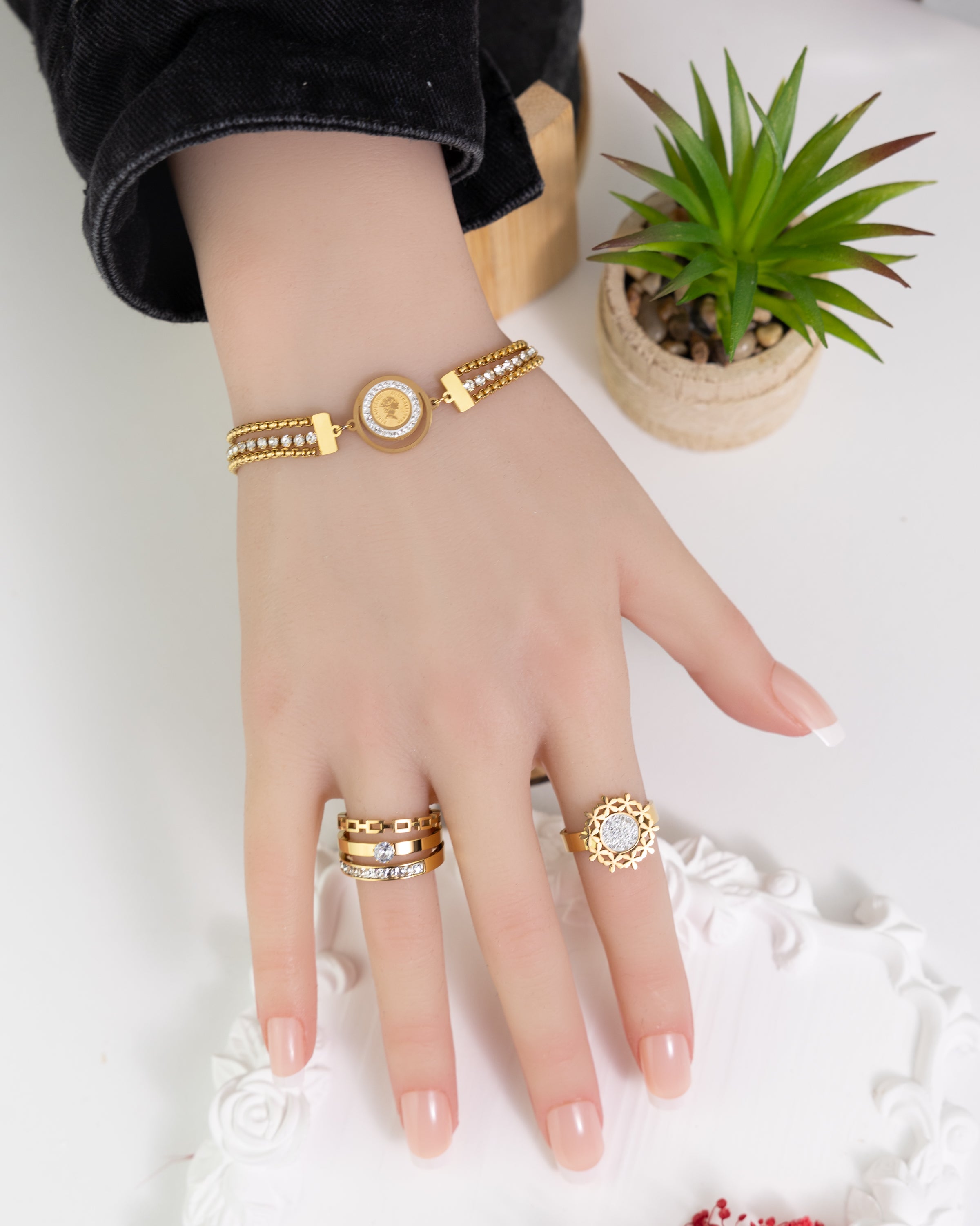 LIRA-Australian Queen Armband 👑 - Glanzor