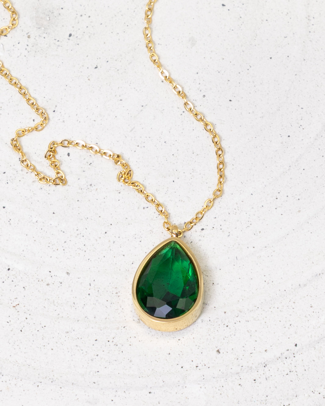 adiant Teardrop Gem Halskette- Grün - Glanzor
