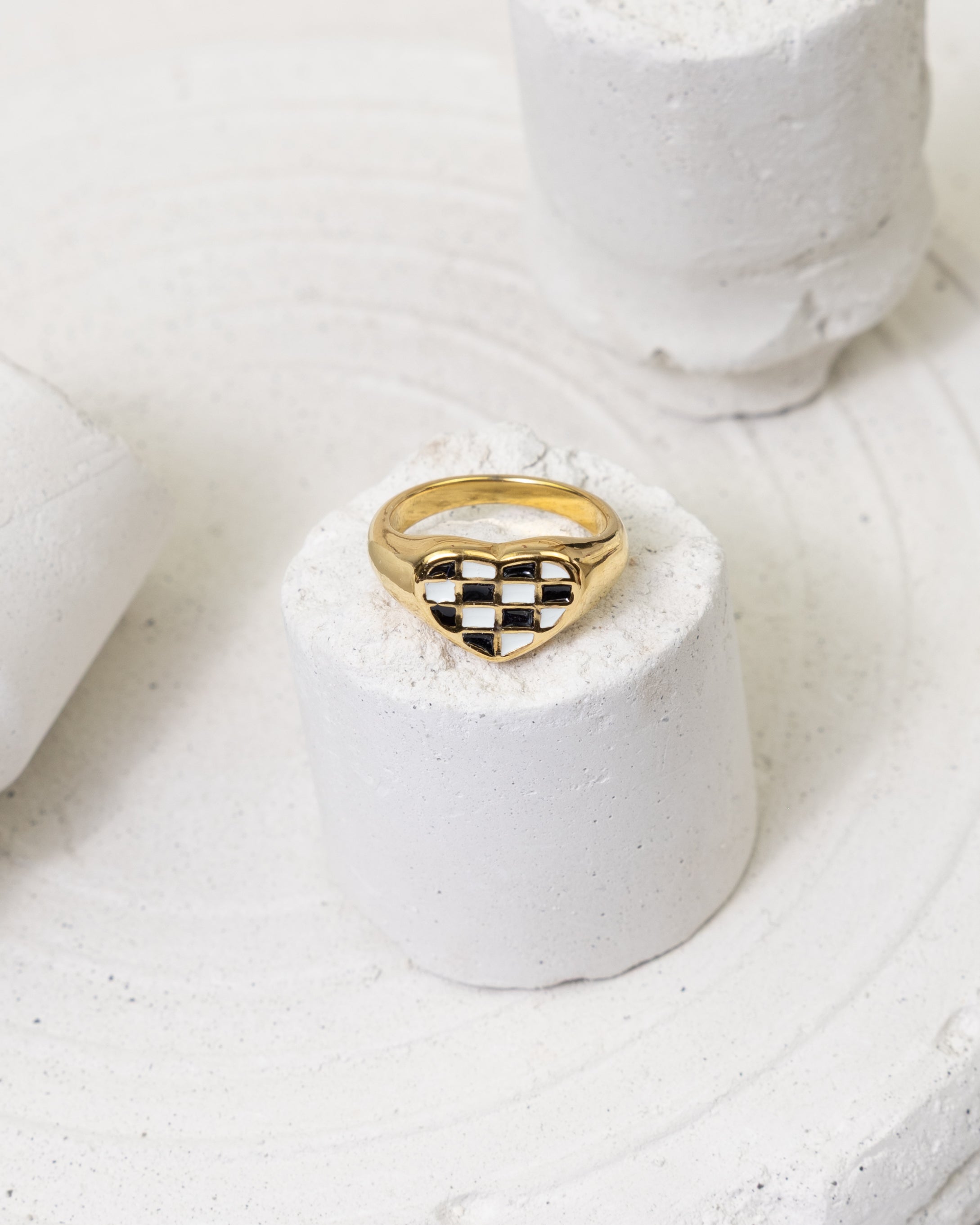 Checkered Heartbeat Ring - Glanzor